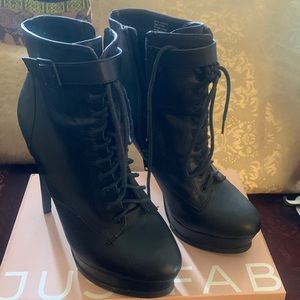 Black 5 1/2 inch boots